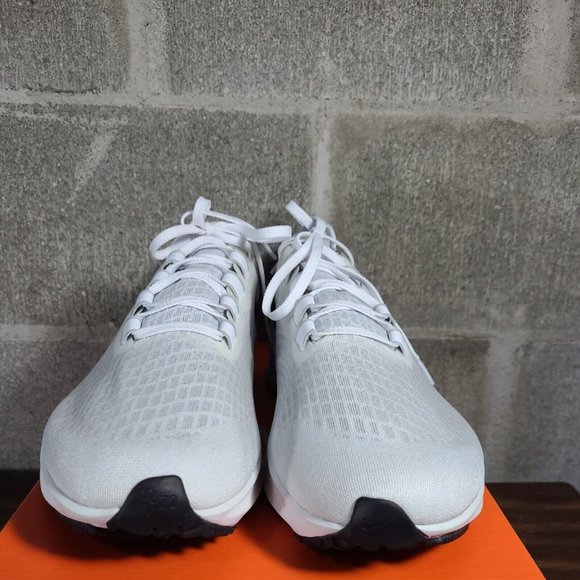 Nike White and Gray Athletic Shoes - Picture 5 of 12